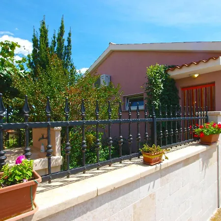 Ferienhaus House 2106 *