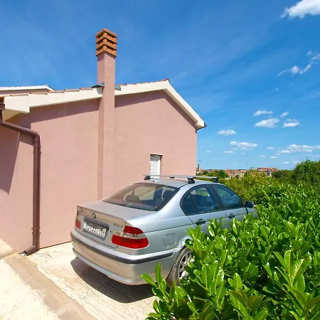 House 2106 *
